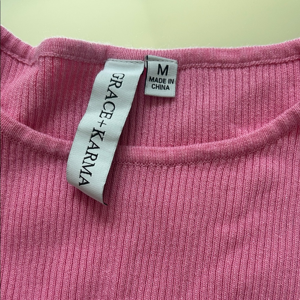 Grace+Karma Pink Ribbed Puff Sleeve Blouse - Picture 2 of 3